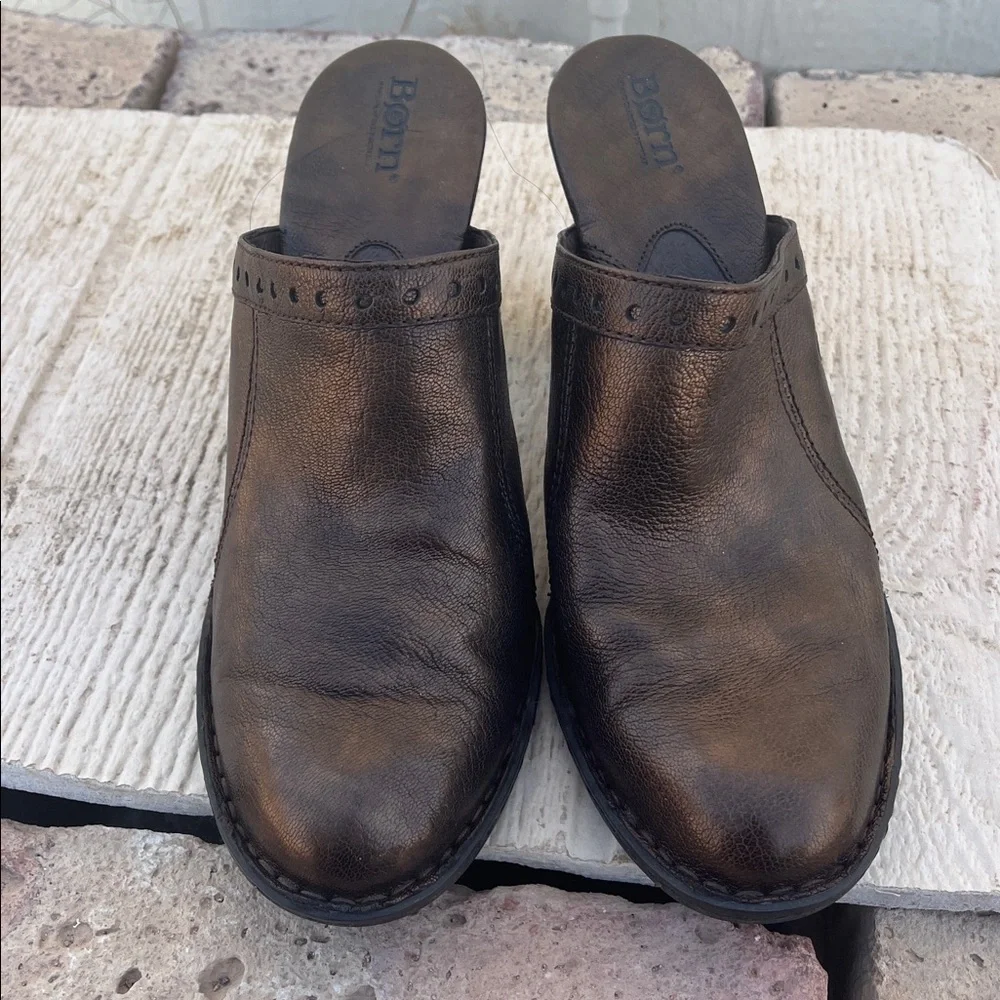 Born Bronze Leather Clogs High Heel Slides 10 / EU 42